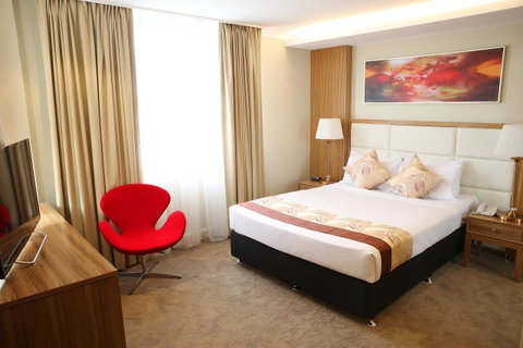 Hotel Diana - Your Accommodation 25