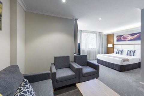 Hotel Diana - Your Accommodation 37