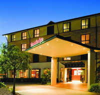 Travelodge Hotel Garden City Brisbane - Your Accommodation