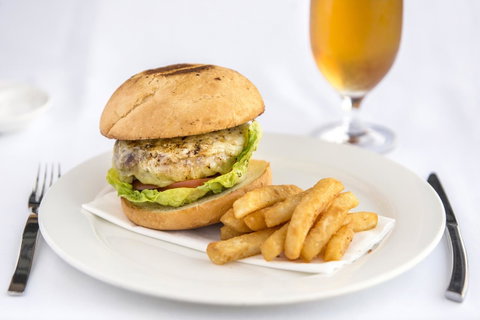 Hotel Grand Chancellor Brisbane - Your Accommodation 24