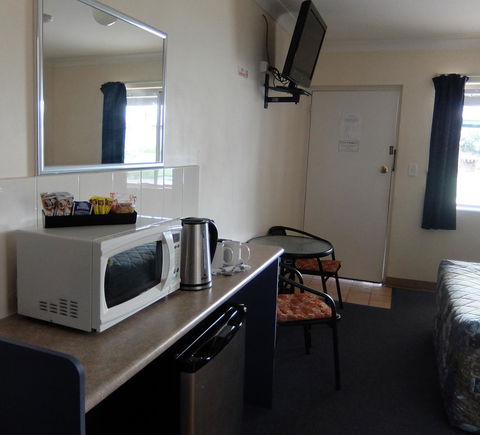 Nanango Star Motel - Your Accommodation 42