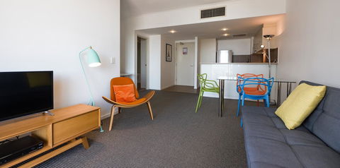 Swell Resort Burleigh Heads - Your Accommodation 11