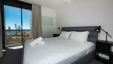 Swell Resort Burleigh Heads - Your Accommodation 3