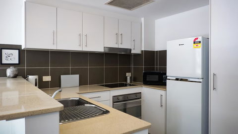 Swell Resort Burleigh Heads - Your Accommodation 42