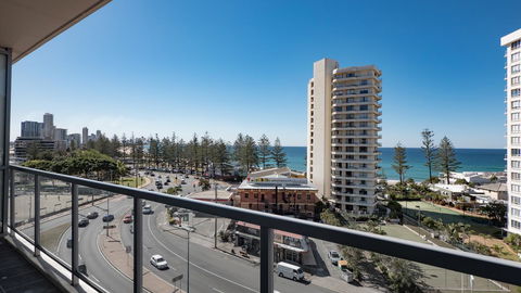 Swell Resort Burleigh Heads - Your Accommodation 32