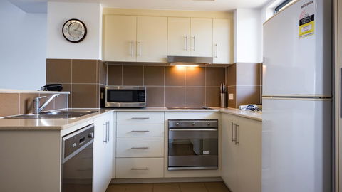 Swell Resort Burleigh Heads - Your Accommodation 7