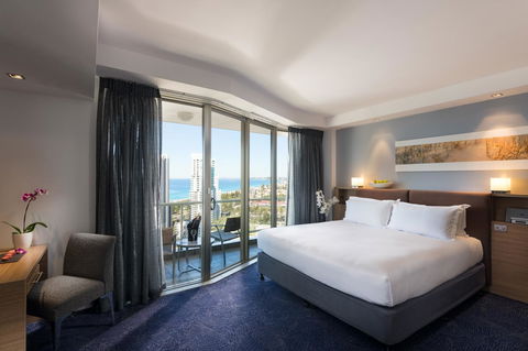 Sofitel Gold Coast Broadbeach - Your Accommodation 3