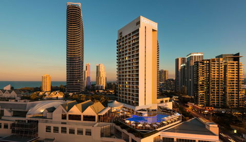 Sofitel Gold Coast Broadbeach - Your Accommodation 11