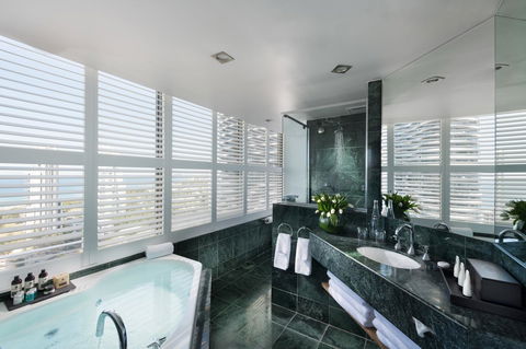 Sofitel Gold Coast Broadbeach - Your Accommodation 24
