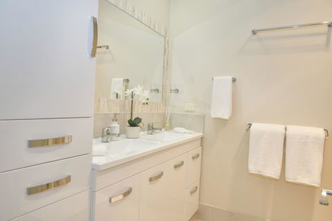 The Guesthouse Maleny - Your Accommodation 9