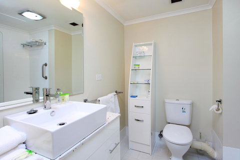 Best Western Gregory Terrace - Your Accommodation 15