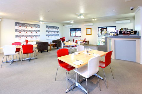 Best Western Gregory Terrace - Your Accommodation 28