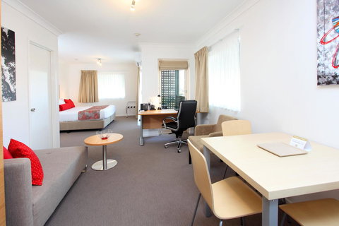 Best Western Gregory Terrace - Your Accommodation 18