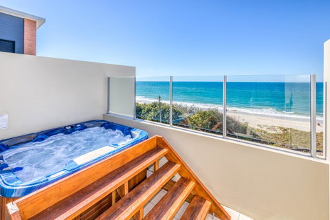 On The Beach Resort Bribie Island - Your Accommodation 23