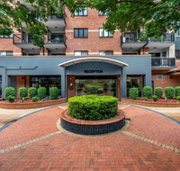 Central Brunswick Apartment Hotel - Your Accommodation