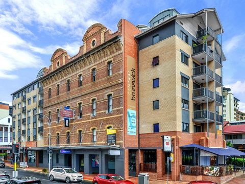 Central Brunswick Apartment Hotel - Your Accommodation 9