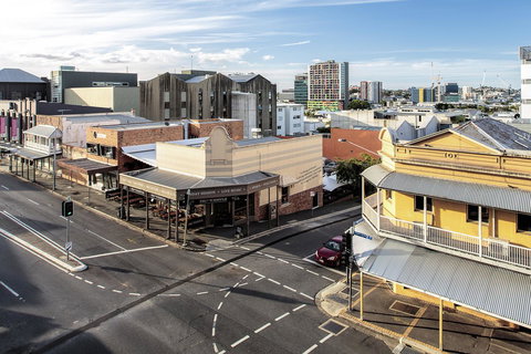 Central Brunswick Apartment Hotel - Your Accommodation 32