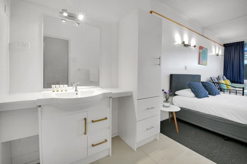 Kangaroo Point Central Hotel & Apartments - Your Accommodation 11