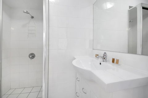 Kangaroo Point Central Hotel & Apartments - Your Accommodation 25