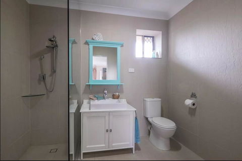 The Villa At The Bay - Your Accommodation 15