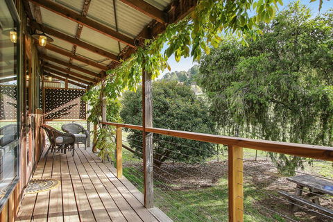 Way Out Wandi - Your Accommodation 1