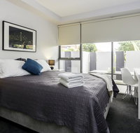 Well-Appointed 3 Bedroom 2 Bath Parking  Pool - Your Accommodation