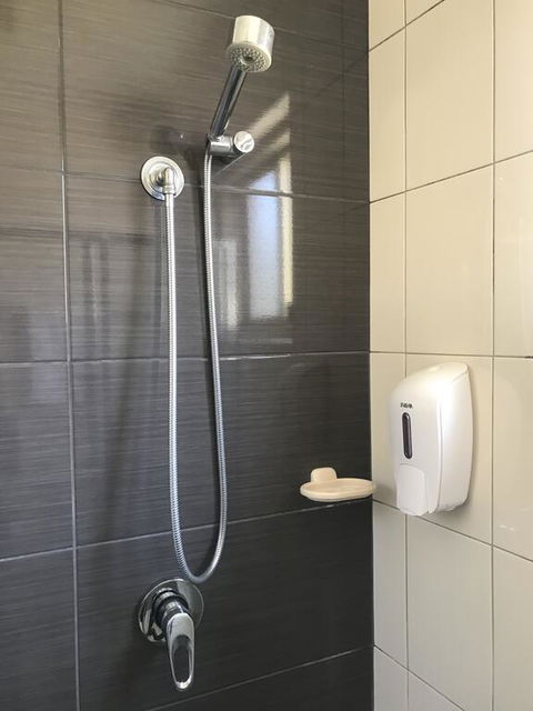 Westside Motor Inn - Your Accommodation 3