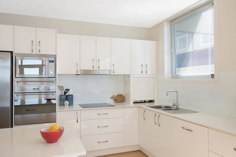 Wharf Apartment Unit 7 - Your Accommodation 3