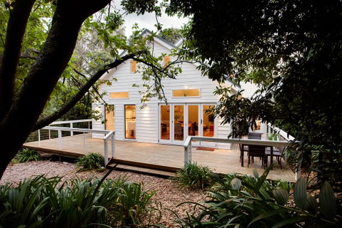 White Cottage - Your Accommodation 3