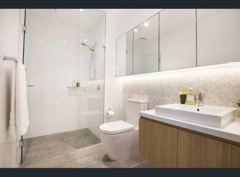 Whitehorse Tower - Your Accommodation 1