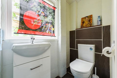 Willow Upon Avon Accommodation - Your Accommodation 3