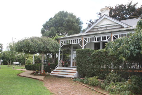 Willowlodge - Your Accommodation 3