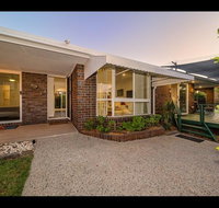 Woorim Secluded Palms Cottage - Your Accommodation