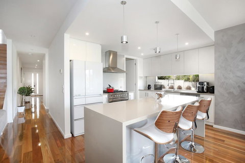 Xus Residence - Your Accommodation 3