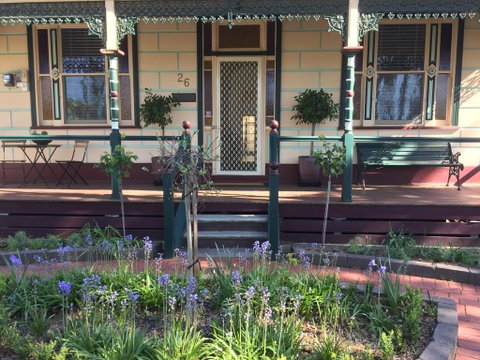 Yapera On Lucan - Your Accommodation 0
