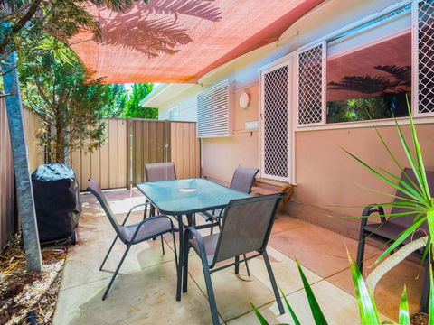 Yamba Daze - Sunset - Pet Friendly - Your Accommodation 0