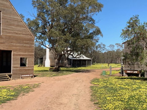 Yarrabandai Creek Homestead - Your Accommodation 3