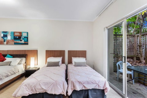 Zenith Studio, Unit 3/10 Messines Street - Your Accommodation 2