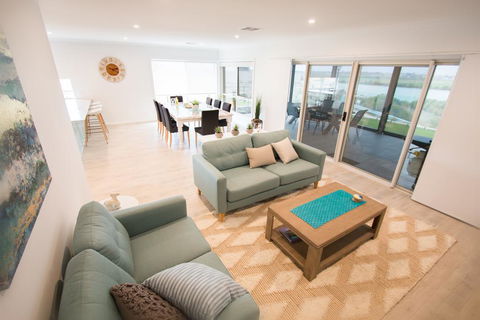 Serenity And Sweeping Murray River Views - Your Accommodation 3