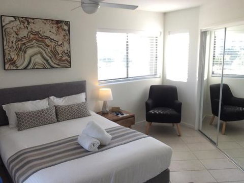 Direct Hotels - North Shore Kawana - Your Accommodation 1