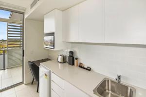 Direct Hotels - North Shore Kawana - Your Accommodation 6
