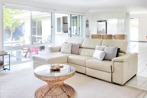 Relax At Bokarina Beach House Walk To Beach Relax By The Pool - Your Accommodation 0