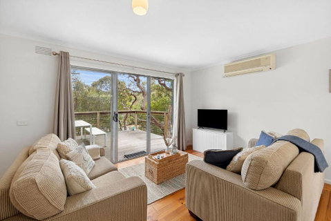 2 Russell - Your Accommodation 2