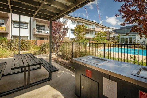 3 Bedroom Delight Phillip With Pool Gym - Your Accommodation 2