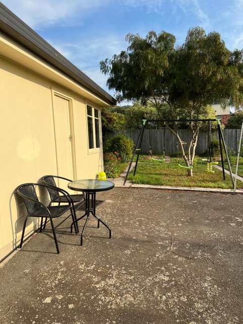 A Lovely Studio In Kings Meadows - Your Accommodation 4