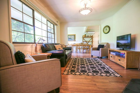 Abbeville In Bright - Your Accommodation 0