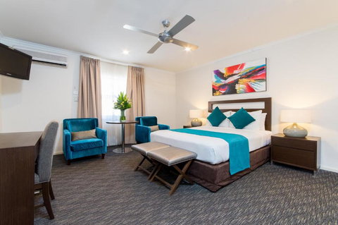 Adelaide Royal Coach - Your Accommodation 2