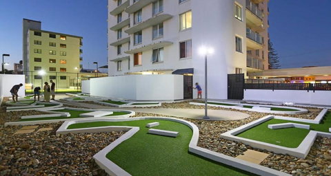 Alex Heads Oceanview Escape - Your Accommodation 2