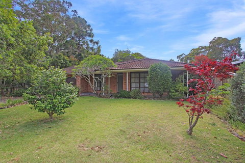 All Decked Out - Your Accommodation 0