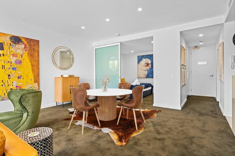 Apartment On Honeysuckle - Your Accommodation 4